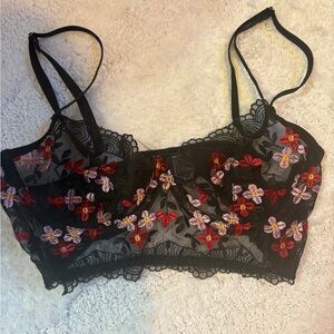 Floral Embroidered Lace Bralette - Black